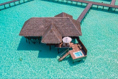 GRAND WATER VILLA WITH WHIRLPOOL
