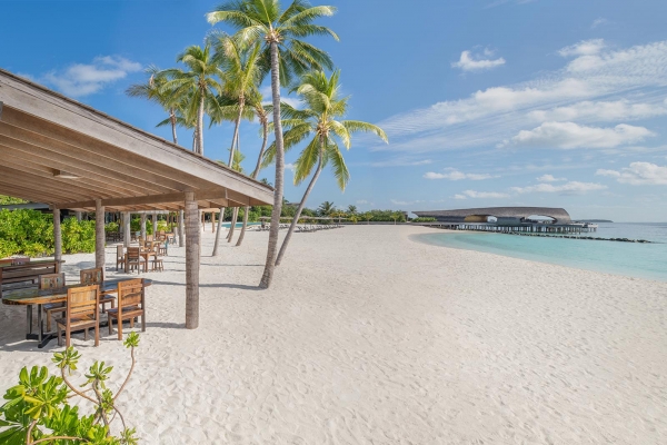 The St. Regis Maldives Vommuli Resort