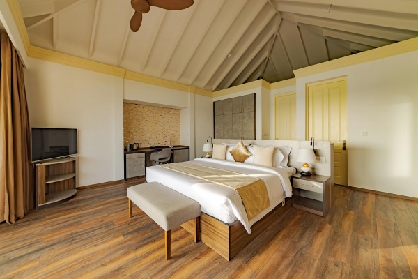 BEACH HOUSE ? Photo 3