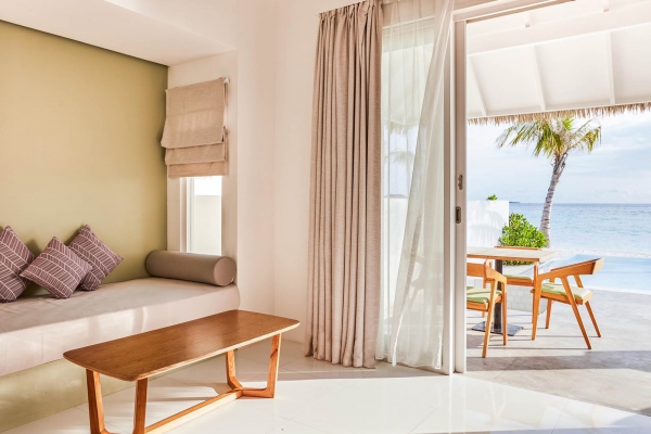 BEACH SUITE WITH POOL