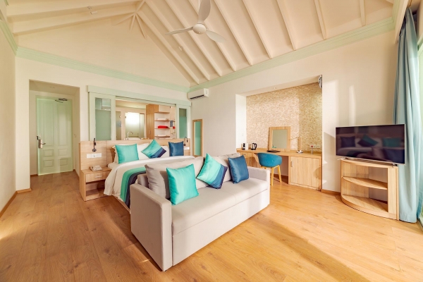 WATER VILLA WITH POOL