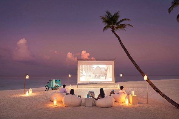 Jumeirah Olhahali Island Resort Photo 2