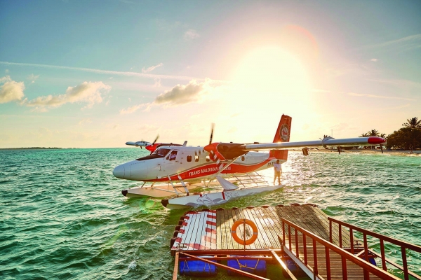 Lux* South Ari Atoll Resort Photo 3