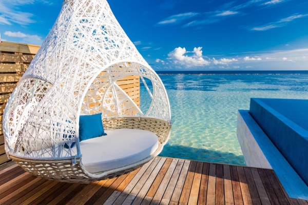 ROMANTIC POOL WATER VILLAS