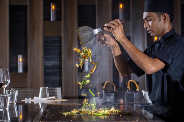 Four Seasons Landaa Giraavaru