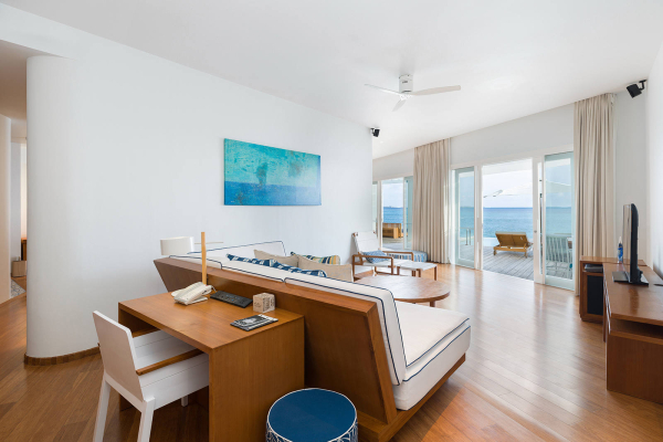 Lagoon Pool Villas ? Photo 2