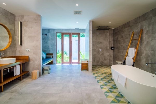 Beach Villa with Pool ? Photo 5