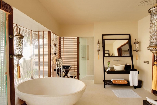 BEACH VILLA WITH POOL ? Photo 4