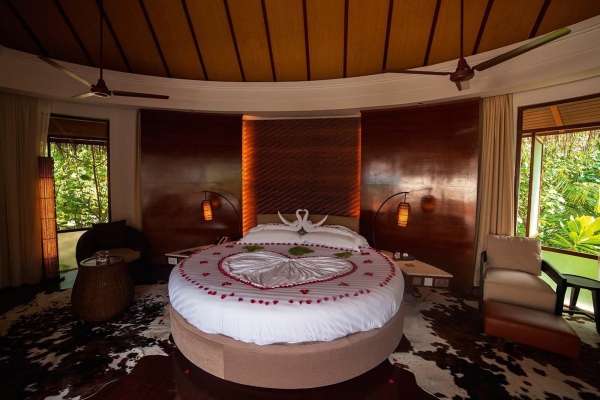 Presidential Villa ? Photo 3