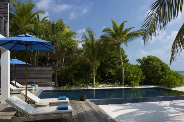 Three Bedrooms Beach Pool Residence