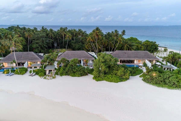 Three Bedroom Sunset Beach Villa with Pool