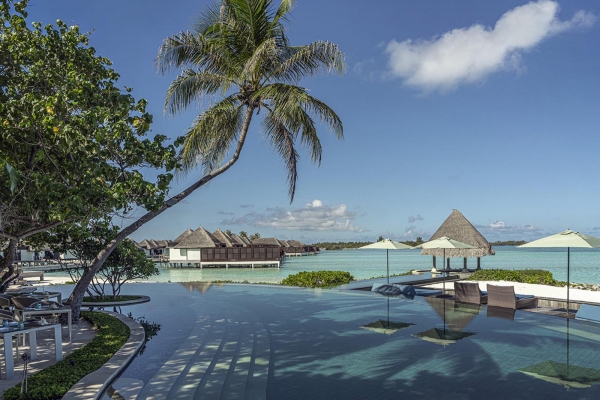 Four Seasons Resort at Kuda Huraa Resort Photo 4