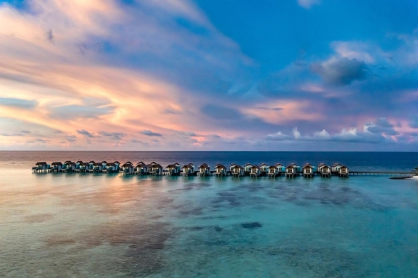 Hard Rock Hotel Maldives Resort Photo 4