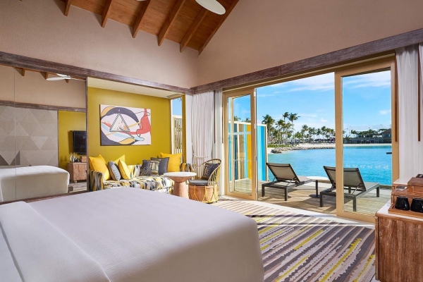 PLATINUM OVERWATER VILLA ? Photo 3