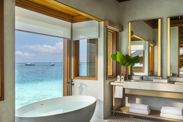 Deluxe Beach Bungalow with Pools ? Photo 2