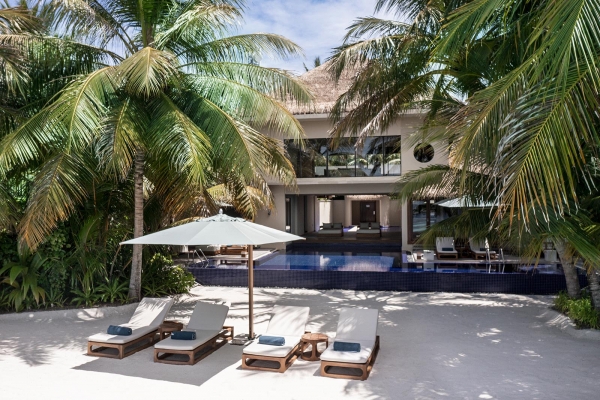 Three Bedroom Beach Pavilion with Pool