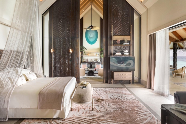 LUXURY WATER VILLA WITH POOL ? Photo 2