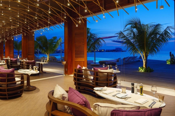 Lux* North Male Atoll Resort & Villas