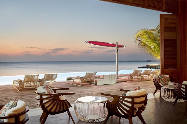 Lux* North Male Atoll Resort & Villas