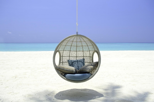 One & Only Reethi Rah Resort Photo 2