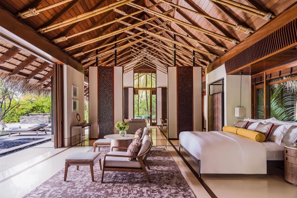 GRAND BEACH VILLA WITH POOL ? Photo 2