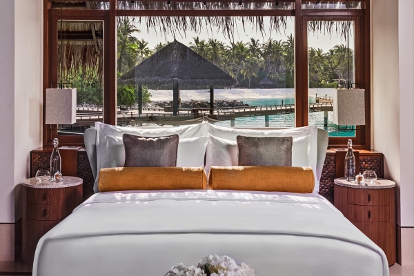 WATER VILLA WITH POOL ? Photo 2