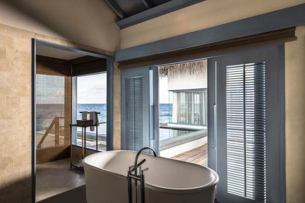 Two Bedroom Sunset Overwater Residence ? Photo 2