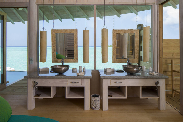 1 Bedroom Sunset Water Retreat with Slide ? Photo 5