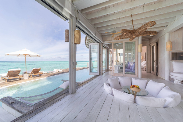 1 Bedroom Water Retreat with Slide ? Photo 3