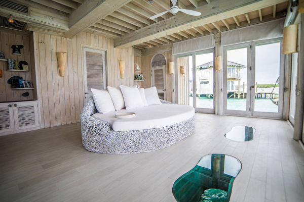 2 Bedroom Water Retreat with Slide ? Photo 4