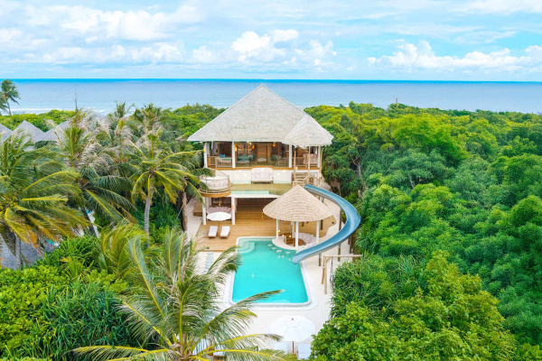 3 Bedroom Island Retreat with Slide