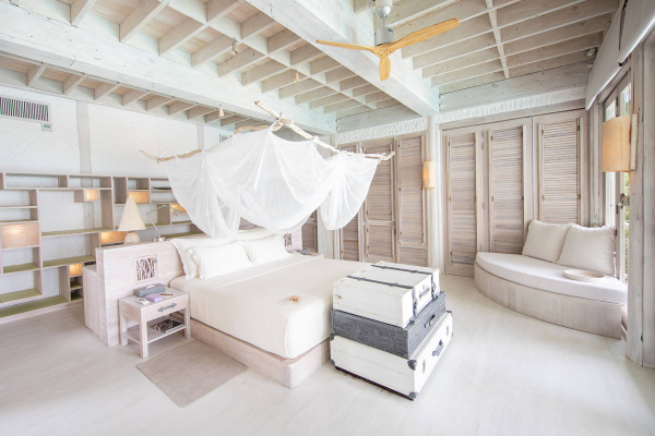 4 Bedroom Island Reserve with Slide ? Photo 2