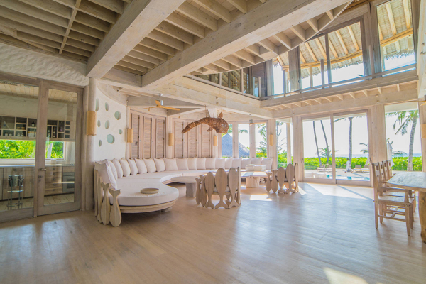 4 Bedroom Island Reserve with Slide ? Photo 3