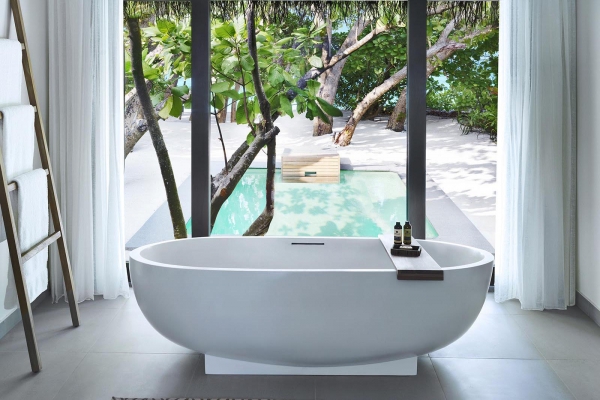 Two Bedroom Beach Pool Residence ? Photo 2