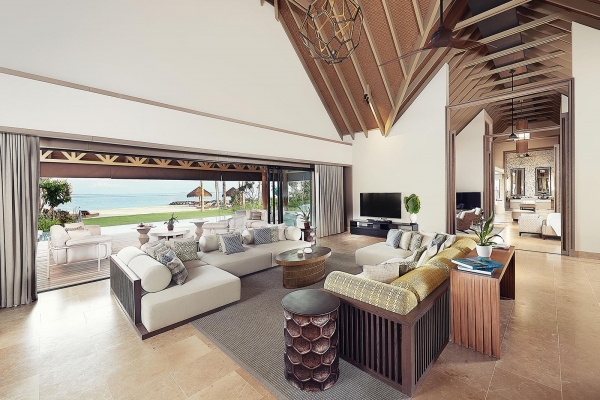 3 BEDROOM GRAND BEACH VILLA WITH POOL ? Photo 2