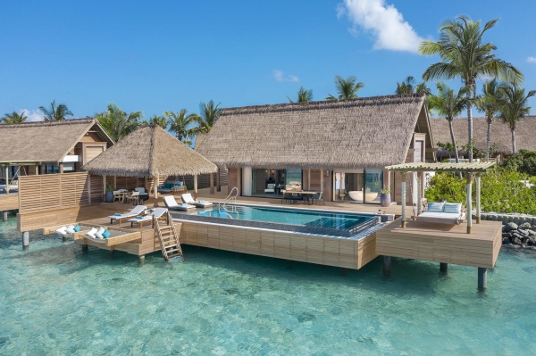 REEF VILLA WITH POOL