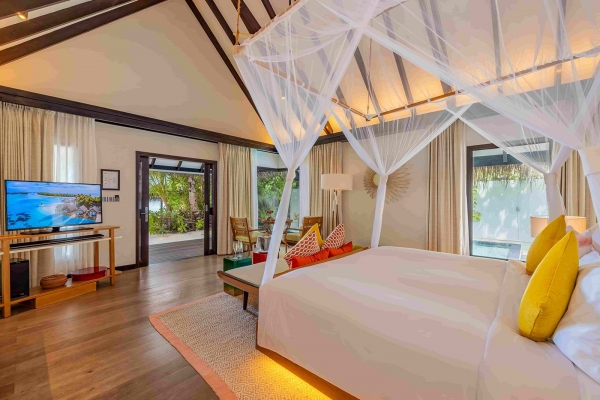 EARTH VILLA WITH POOL ? Photo 2