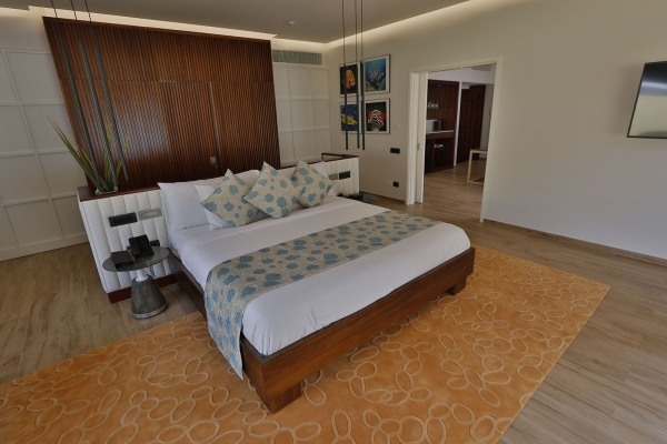 Royal Beach Villa ? Photo 2