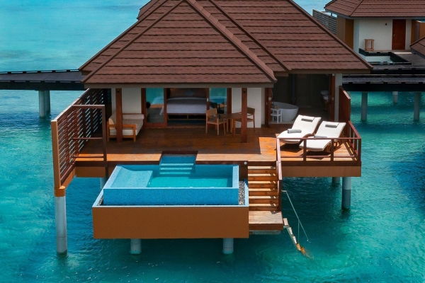 WATER VILLA & WATER VILLA WITH POOL