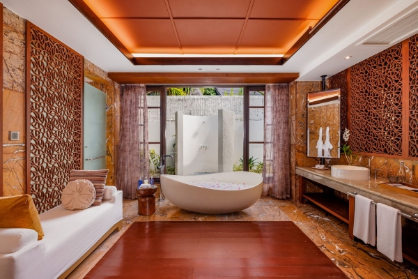 EARTH POOL RESERVE 3|BR ? Photo 2