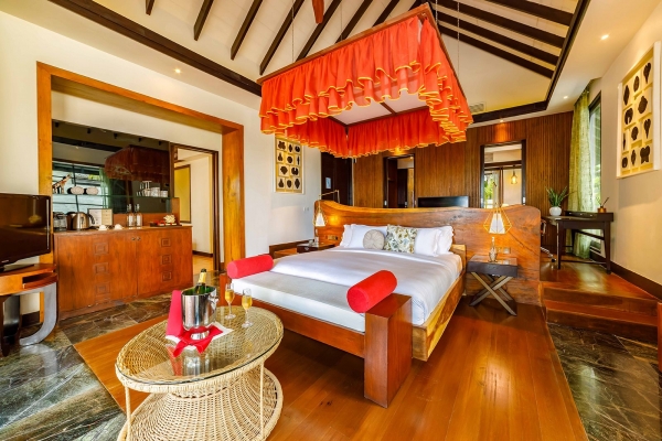 EARTH POOL VILLA SUNSET