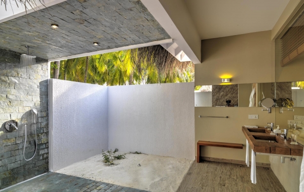 Beach Suites with Pool ? Photo 3