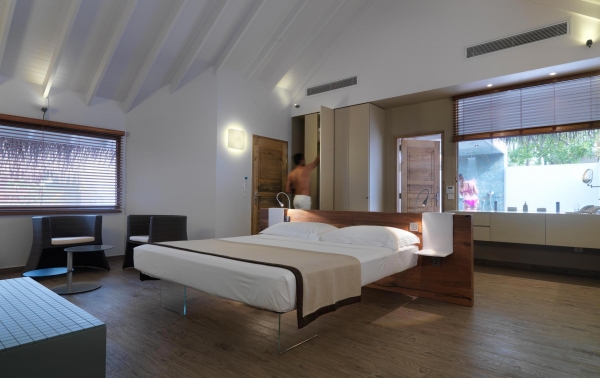 Beach Suites with Pool ? Photo 2