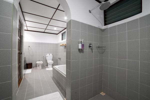 DELUXE BEACH ROOMS ? Photo 2