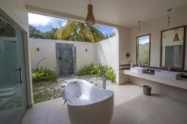 Beach Villa ? Photo 2