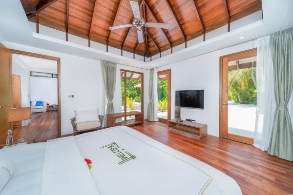 Deluxe Sunset Beach Villa with Pool ? Photo 2