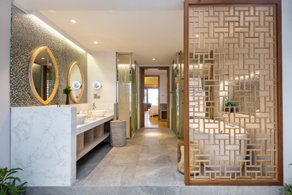 BEACH SUITE WITH POOL ? Photo 3