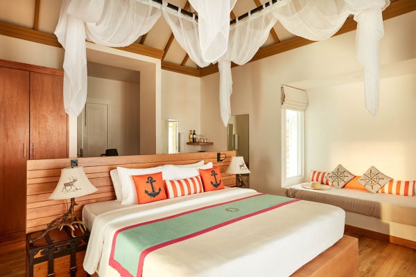 DOLPHIN OCEAN SUITE ? Photo 2