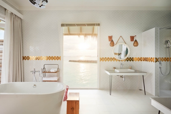 DOLPHIN OCEAN SUITE ? Photo 3