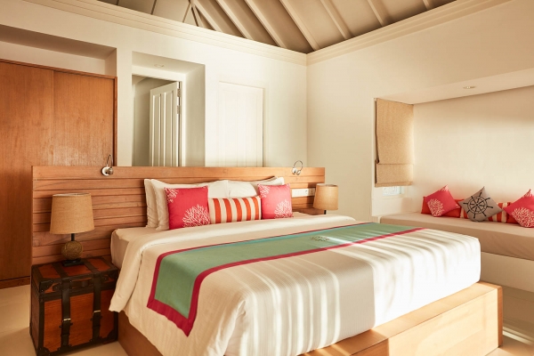 GRAND BEACH SUITE ? Photo 3